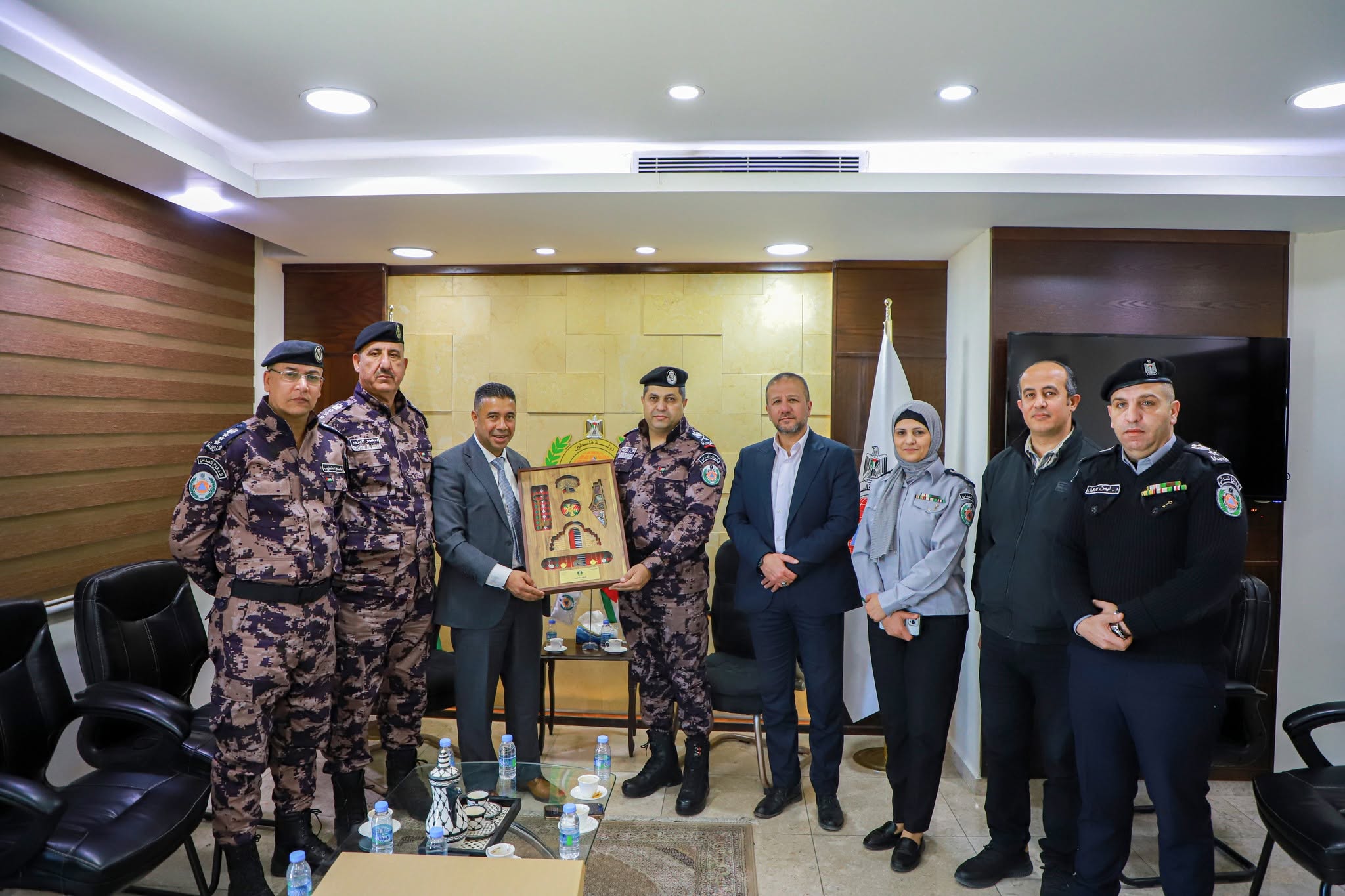 النـبالي والفارس والدفاع المدني يتباحثان سبل تعزيز إجراءات السلامة في المشاريع العقارية