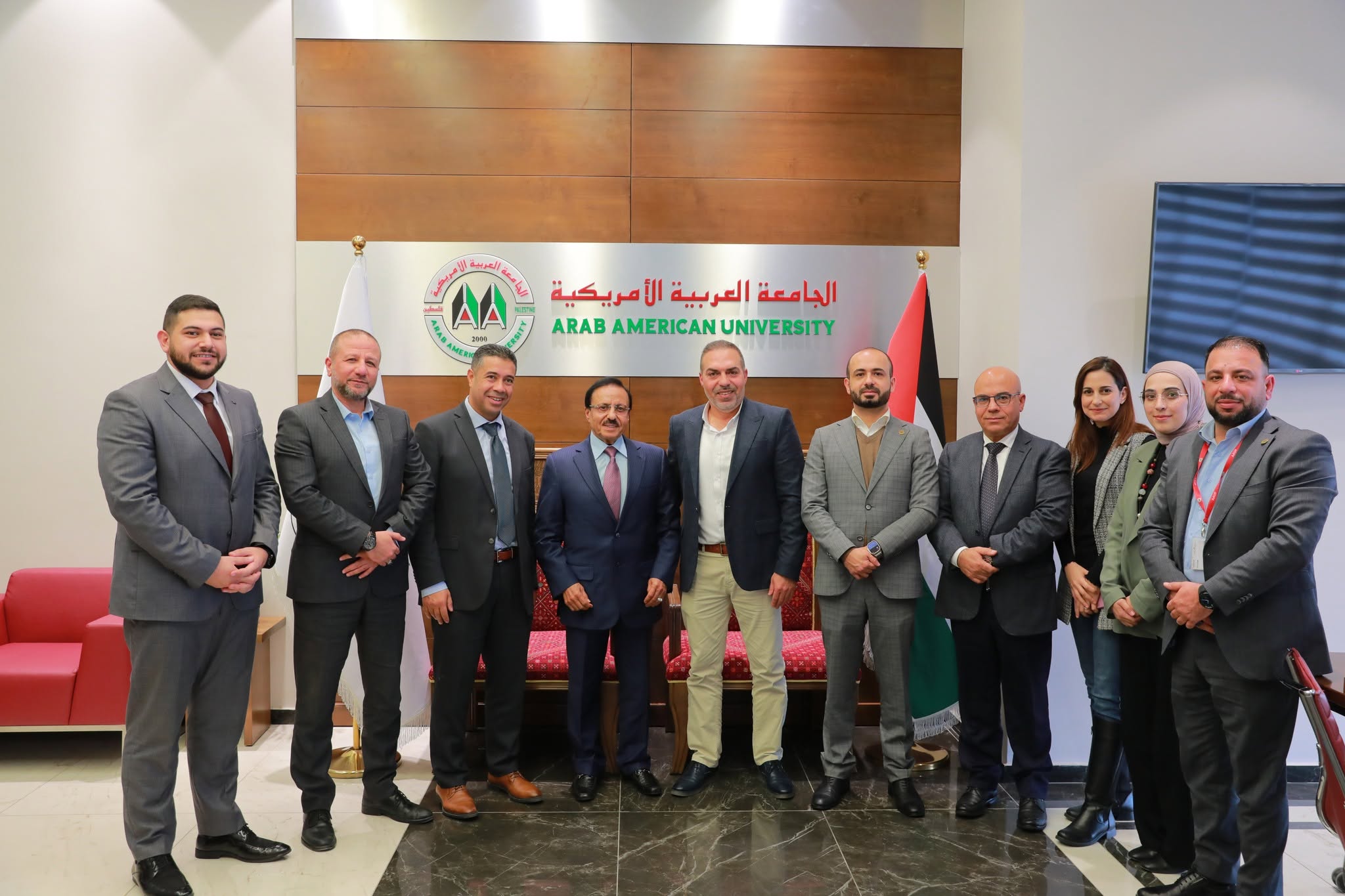 وفد من مجموعة النبالي والفارس القابضة يزور الجامعة العربية الأمريكية لبحث آفاق التعاون والشراكة الاستراتيجية